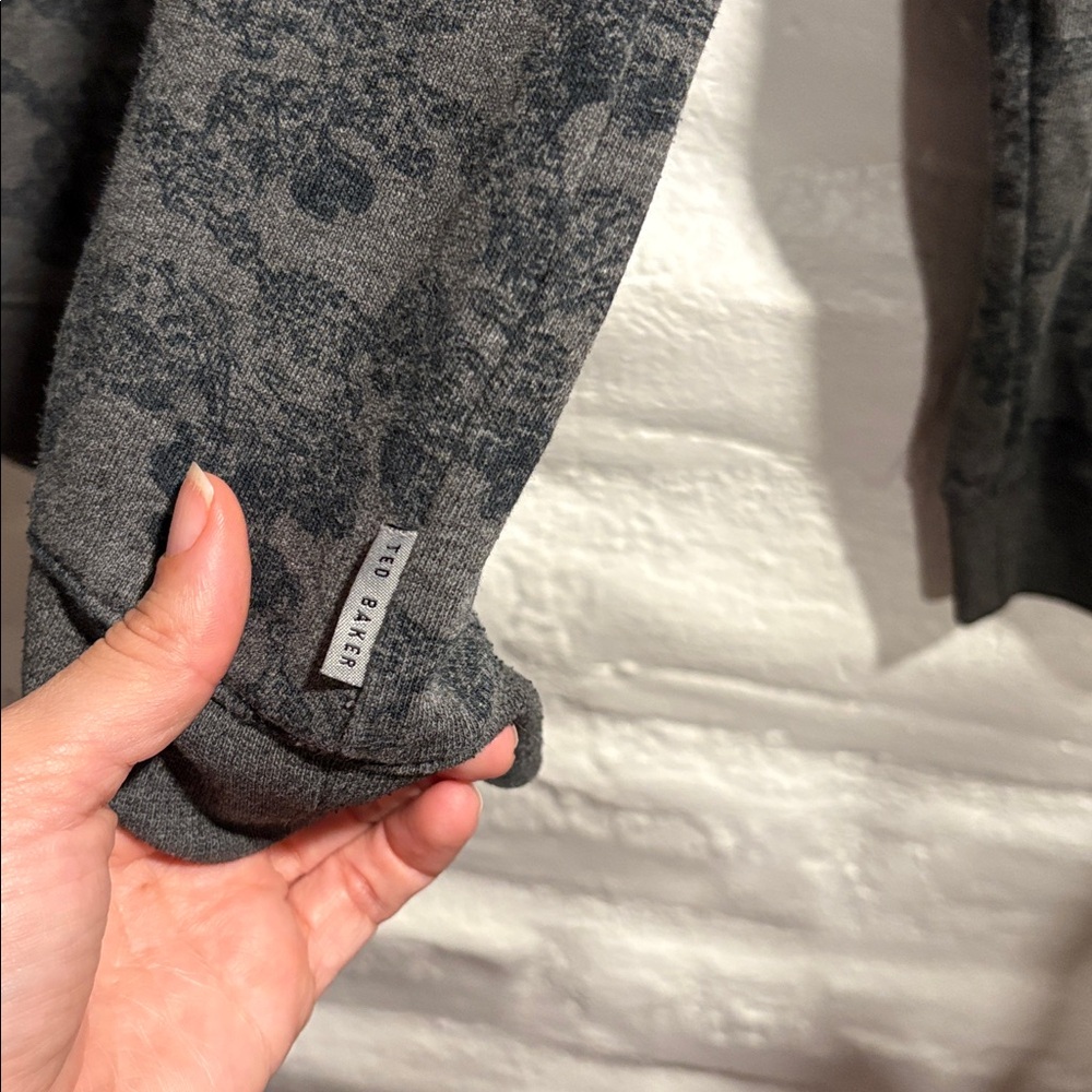Ted Baker pullover - Picture 3 of 7